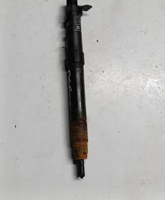 Fuel injector