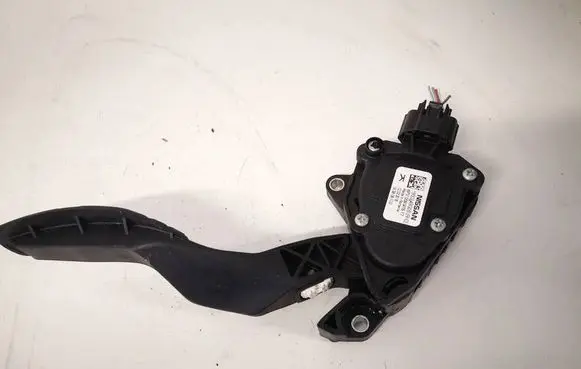 Nissan X-Trail T32 Accelerator throttle pedal 180024BG0B 6PV00997817