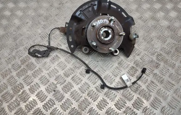 Hyundai i30 Front wheel hub