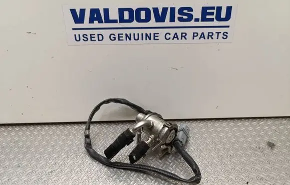 Renault Trafic III (X82) Fuel injector 208994525R 5194R N354402330