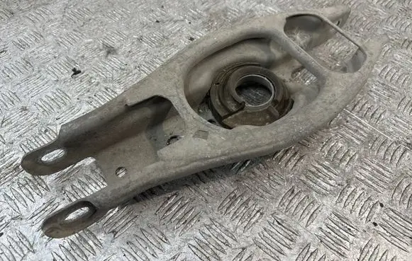 BMW 1 E82 E88 Rear upper control arm/wishbone