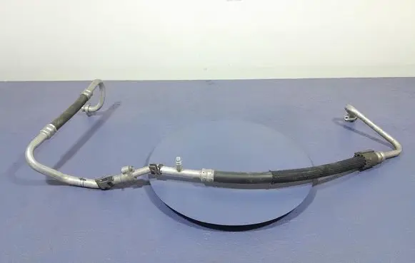 Renault Clio I Air conditioning (A/C) pipe/hose 924541486