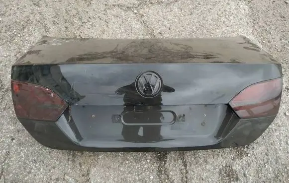 Volkswagen Jetta V Tailgate/trunk/boot lid juodas