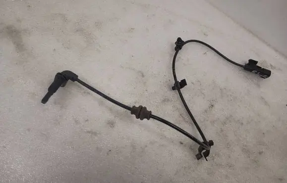 Chevrolet Volt I ABS rear brake sensor 