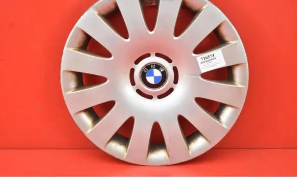 BMW 3 E46 R17 wheel hub/cap/trim 6750575