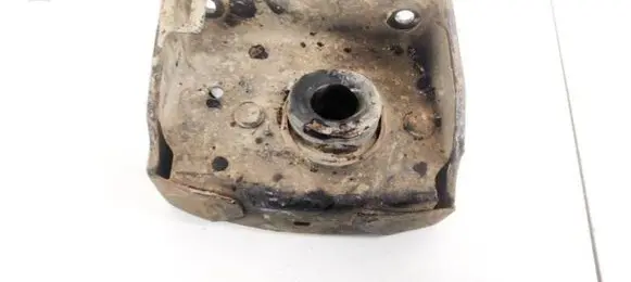 Citroen C4 Grand Picasso Engine mount bracket