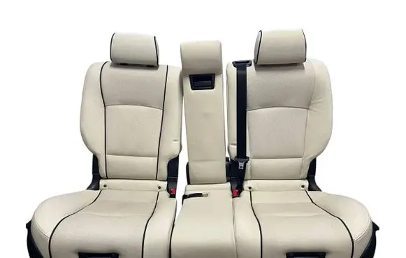 BMW 5 GT F07 Rear seat 