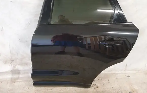 Jaguar F-Pace Rear door