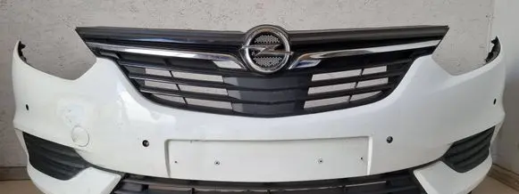 Opel Zafira C Front bumper 39079783