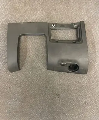 Volkswagen Jetta VI Dashboard lower bottom trim panel 5C7858365B82V A288996898