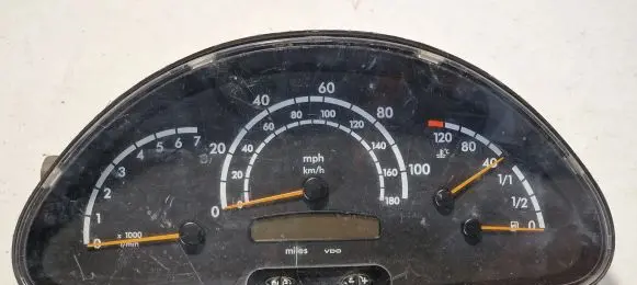 Mercedes-Benz Sprinter W901 W902 W903 W904 Speedometer (instrument cluster) A0014468721 0335455932