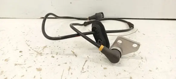 Mercedes-Benz E W124 Front ABS sensor wiring 1245401717 0265001281 A1245401717