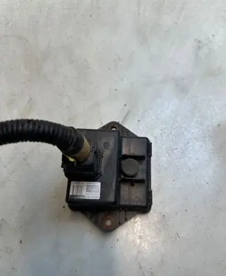 Mitsubishi Canter Throttle valve position sensor ME223941