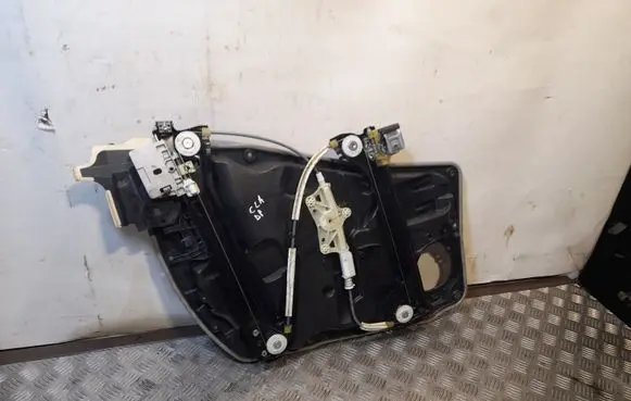 Mercedes-Benz CLA C117 X117 W117 Front window lifting mechanism without motor NERA