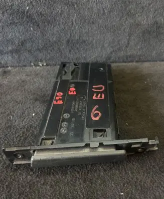 BMW 3 E90 E91 Cup holder 7127461