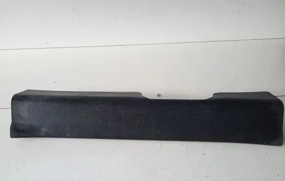 Hyundai Santa Fe Front sill trim cover 858712W000