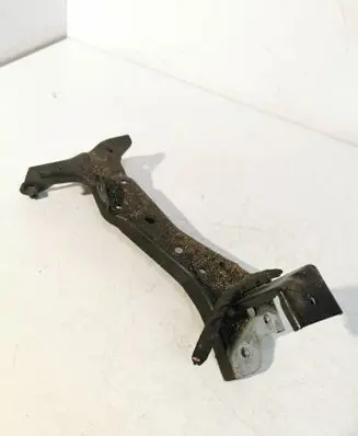 Audi A3 S3 8V Fender mounting bracket 8V0821168A