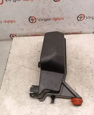 BMW 5 G30 G31 G38 Intake resonator 8575040 PA66GF30 1371