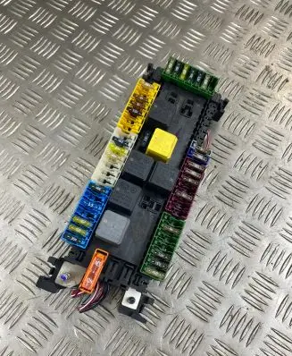 Mercedes-Benz GLE (W166 - C292) Fuse box set A1669061202