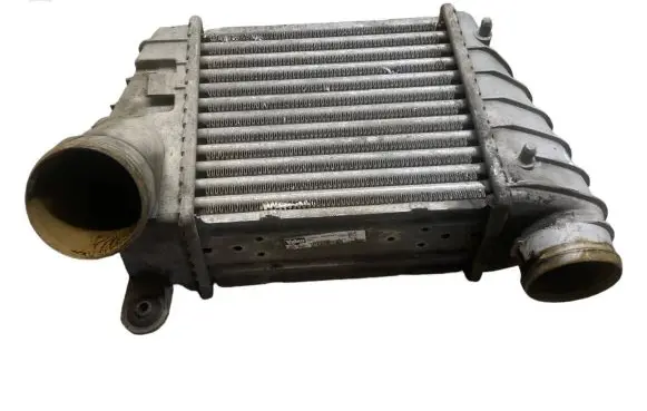 Audi TT Mk1 Intercooler radiator 8L9145806