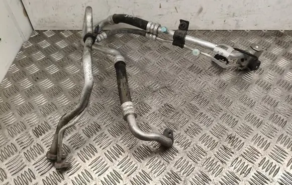 Tesla Model S Air conditioning (A/C) pipe/hose 103167000F