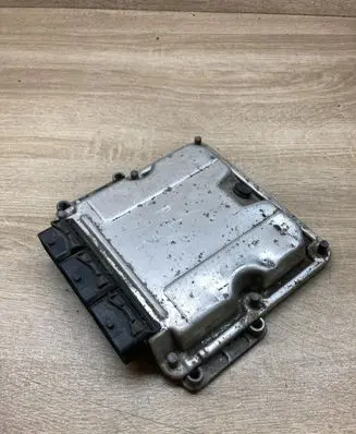 Renault Laguna II Engine control unit/module ECU 8200153946 0281010556