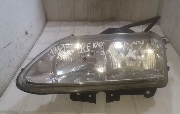 Renault Espace III Headlight/headlamp 89002588