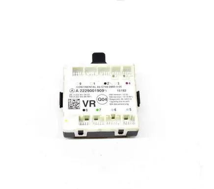 Mercedes-Benz C W205 Door control unit/module A2229028608 A2229015603