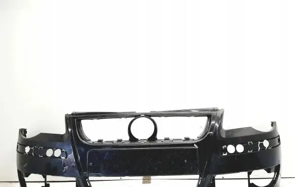 Volkswagen Polo IV 9N3 Front bumper 6Q0807221C