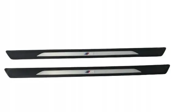 Front sill trim cover