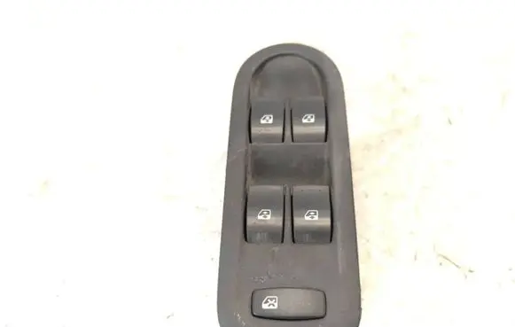 Renault Megane II Electric window control switch 156018070