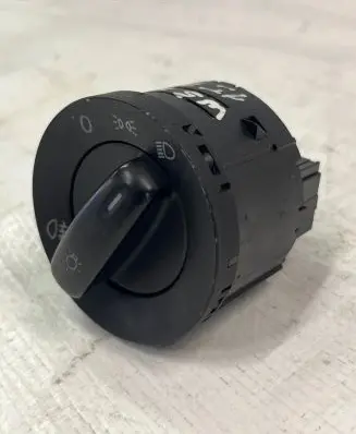 Volkswagen Golf Plus Light switch 1K0941431B 748500340000