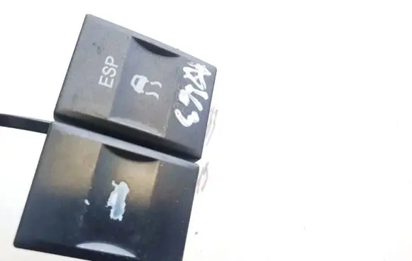 Ford Mondeo Mk III ESP (stability program) switch 3s7t2c418ac d3l0a