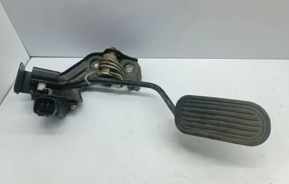 Toyota Avensis Verso Accelerator throttle pedal 8928147010 1983003010
