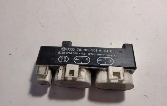 Volkswagen Sharan Coolant fan relay 701919506A 898726000