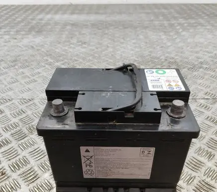 Volkswagen Golf VI Car battery 9675240480