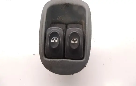 Renault Megane I Electric window control switch 7700836269 D198
