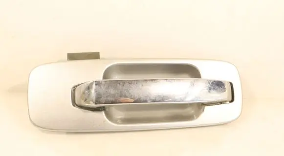 Nissan X-Trail T30 Rear door exterior handle/bracket RRR