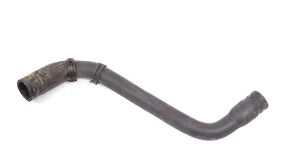 Mercedes-Benz Vito Viano W639 Engine coolant pipe/hose A6395017082