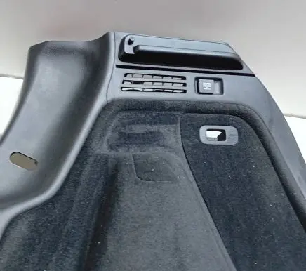 Citroen Berlingo Tailgate trim 9682028377 060936J1 MR06500