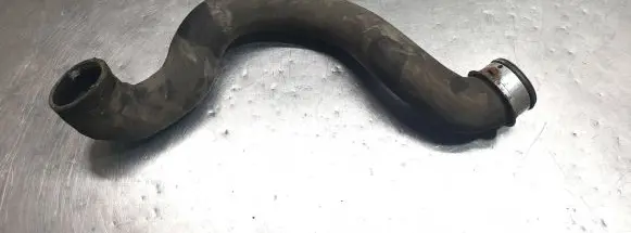 Mercedes-Benz C W204 Engine coolant pipe/hose A2045013082