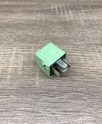 BMW X5 E53 Other relay 8373700 V23134K59X312