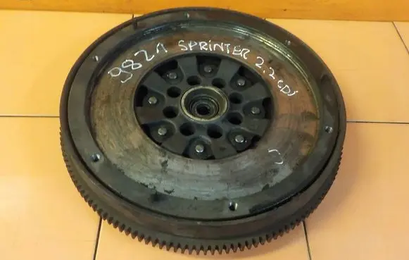 Mercedes-Benz Sprinter W901 W902 W903 W904 Dual mass flywheel 