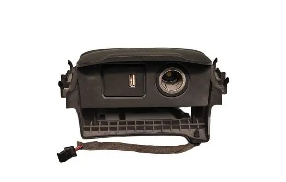 Opel Zafira C Glove box central console 1059761X 332910517