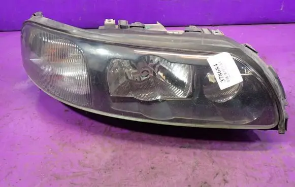 Volvo S60 Headlight/headlamp 30655906
