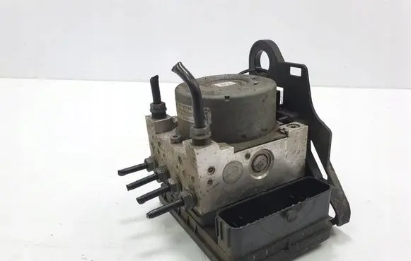 Volkswagen PASSAT B8 ABS Pump 3Q0907379AA