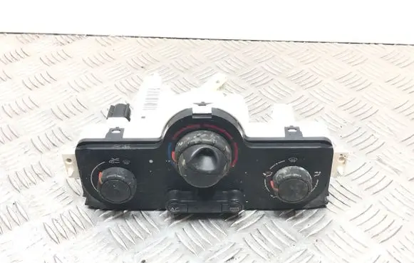 Renault Megane II Climate control unit 69587001 69420001 F666445V