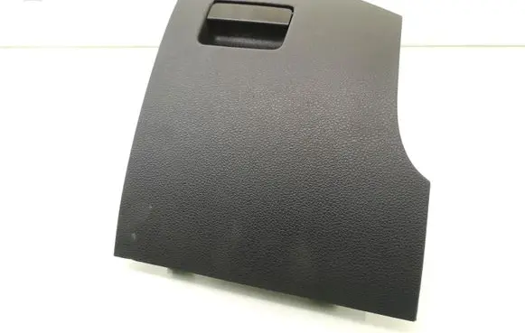 Volkswagen PASSAT B7 USA Glove box 561857921A