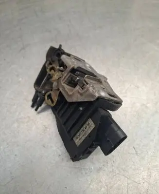 Mercedes-Benz ML W163 Rear door lock A1637302635