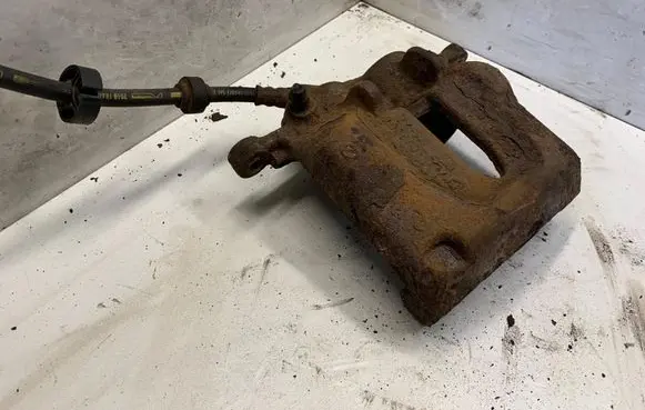 Renault Trafic II (X83) Front brake caliper